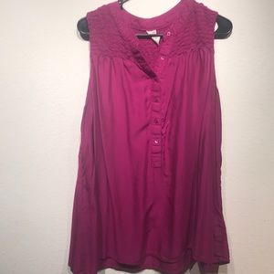 Magenta sleeveless top with ruching